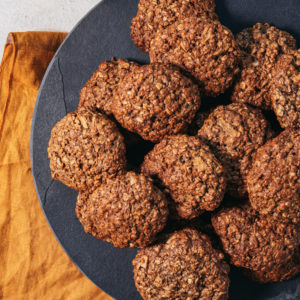 apple-and-oat-cookies