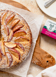 apple cake with butter