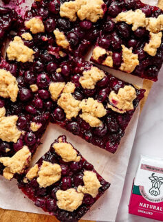 blueberry crumble bars