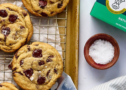 chocolate chip cookies