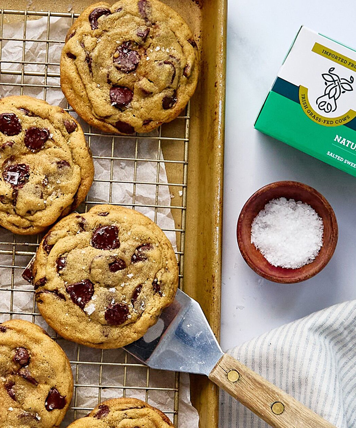 chocolate chip cookies