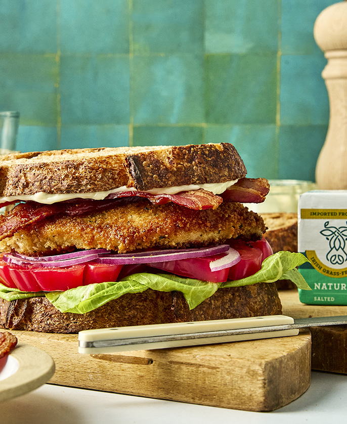 fried chicken sandwich on serving plate